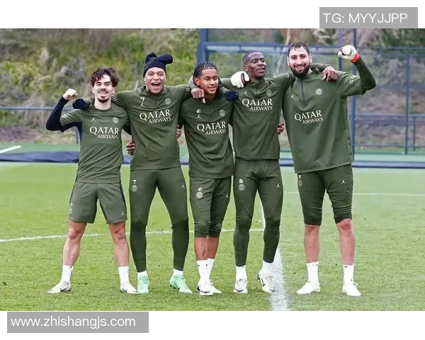 如何找到足球球星的高清图片以及最佳的图片搜索平台推荐