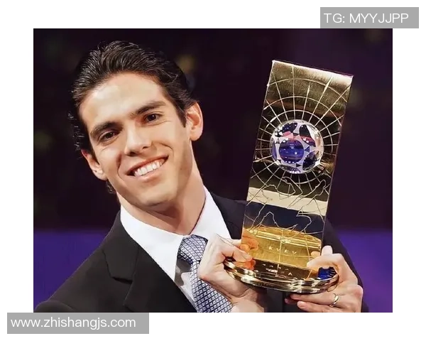 银色光芒下的足球王者 谁是最帅的足球球星? 银色光芒下的足球王者 谁是最帅的足球球星?